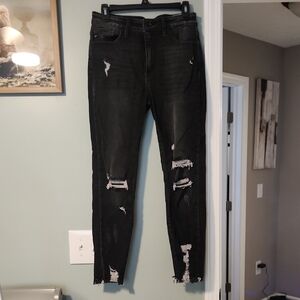 NWOT KanCan Black Distressed Straight Leg Jeans